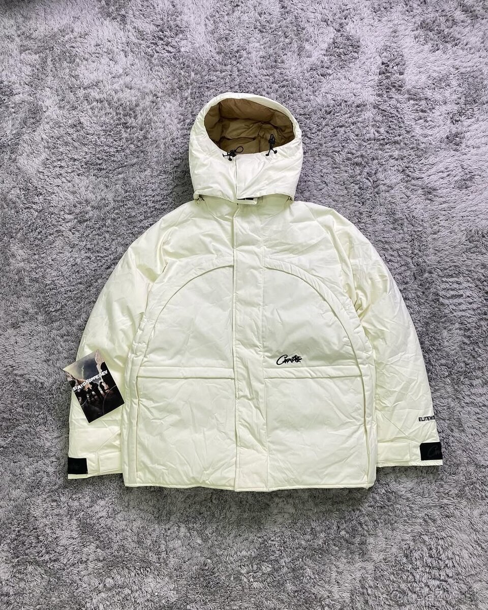 Corteiz B.I.G Bolo Puffer Jacket – Cream