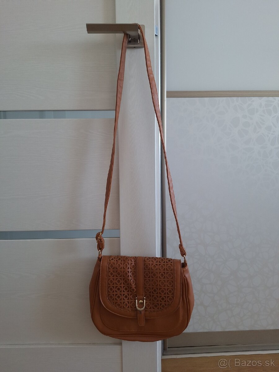 Dámska crossbody kabelka