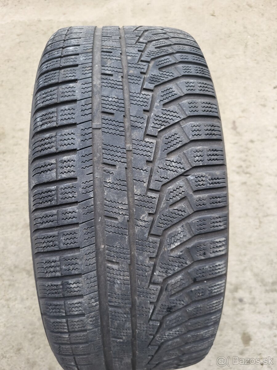 Zimna pneu HANKOOK 245/45 R18