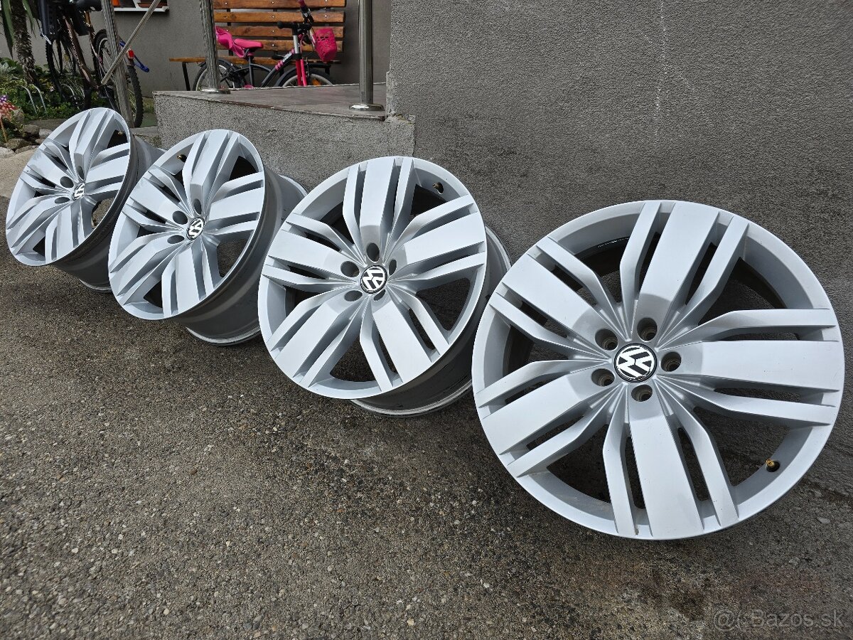 Disky VW Touareg 5x112 r20 top stav