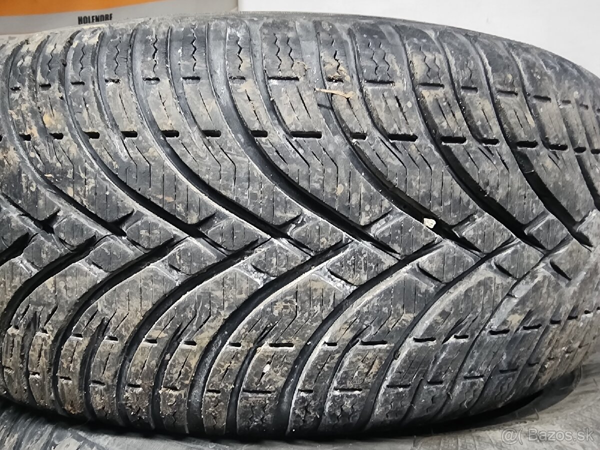 Predám zimné pneumatiky 215/55r16