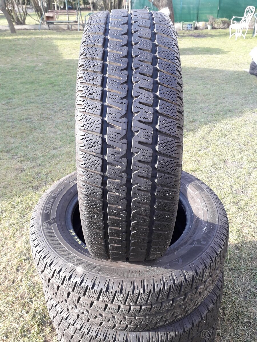 205/65 r16C zimne pneumatiky