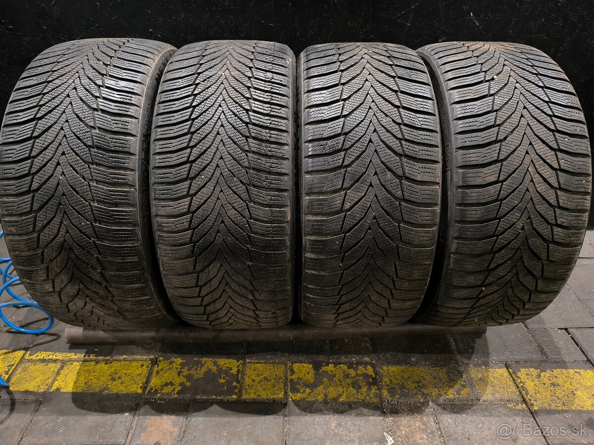 245/40 R18 Nexen zimne pneumatiky