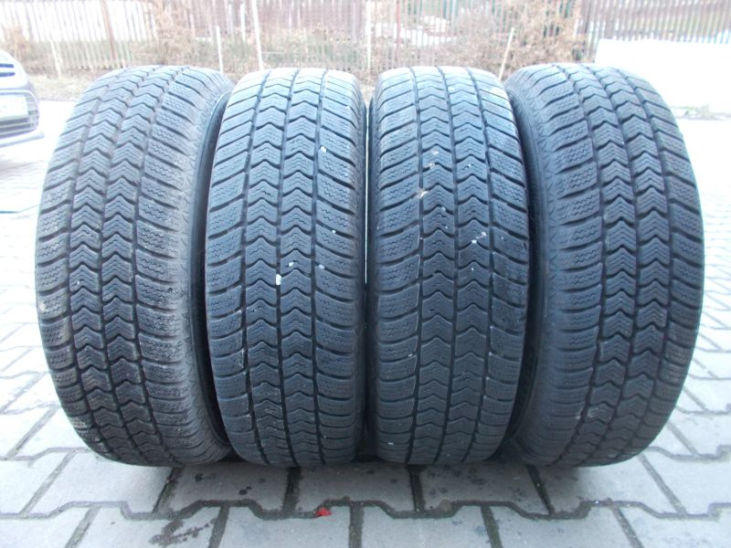 Pneumatiky Semperit 195/70R15C zimné 4ks