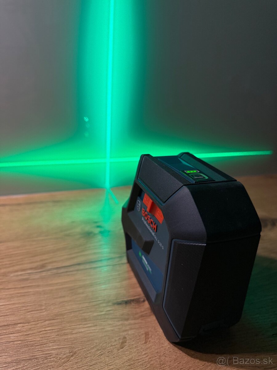 krížový laser BOSCH