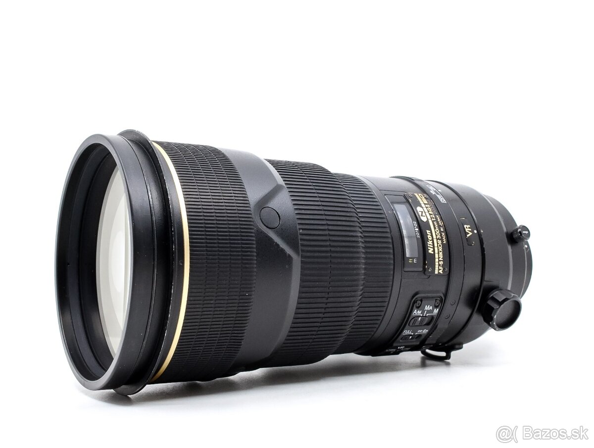 Nikon AF-S Nikkor 300mm f/2.8G IF-ED VR II