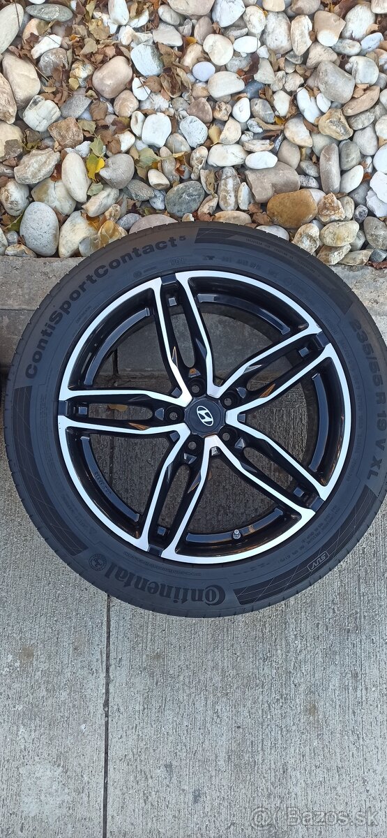 R19 5x114,3 s pneu continental