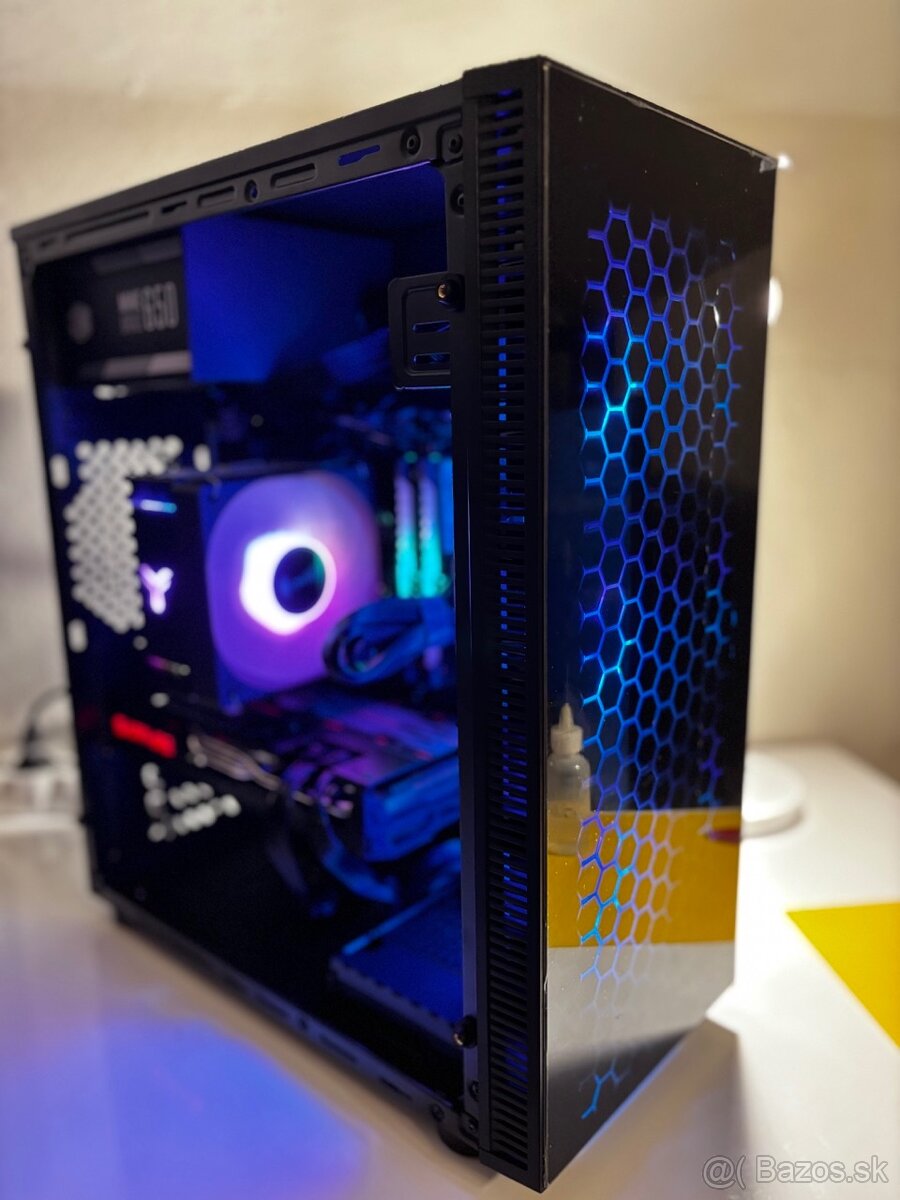 Herný PC: Ryzen 5 5600X, RX 5700 XT, 16gb RAM, 1T NVMe