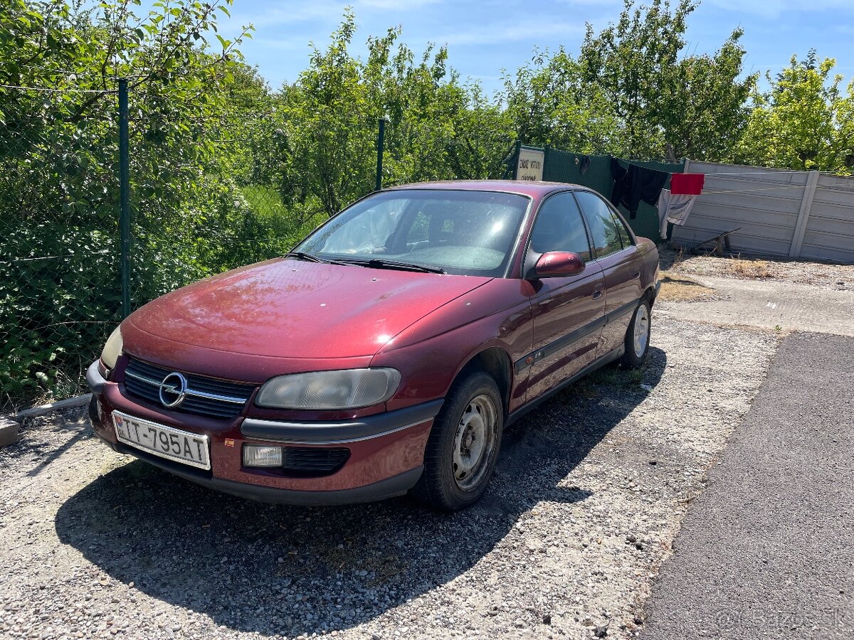 Opel Omega 2,5 v6 bezin 1197