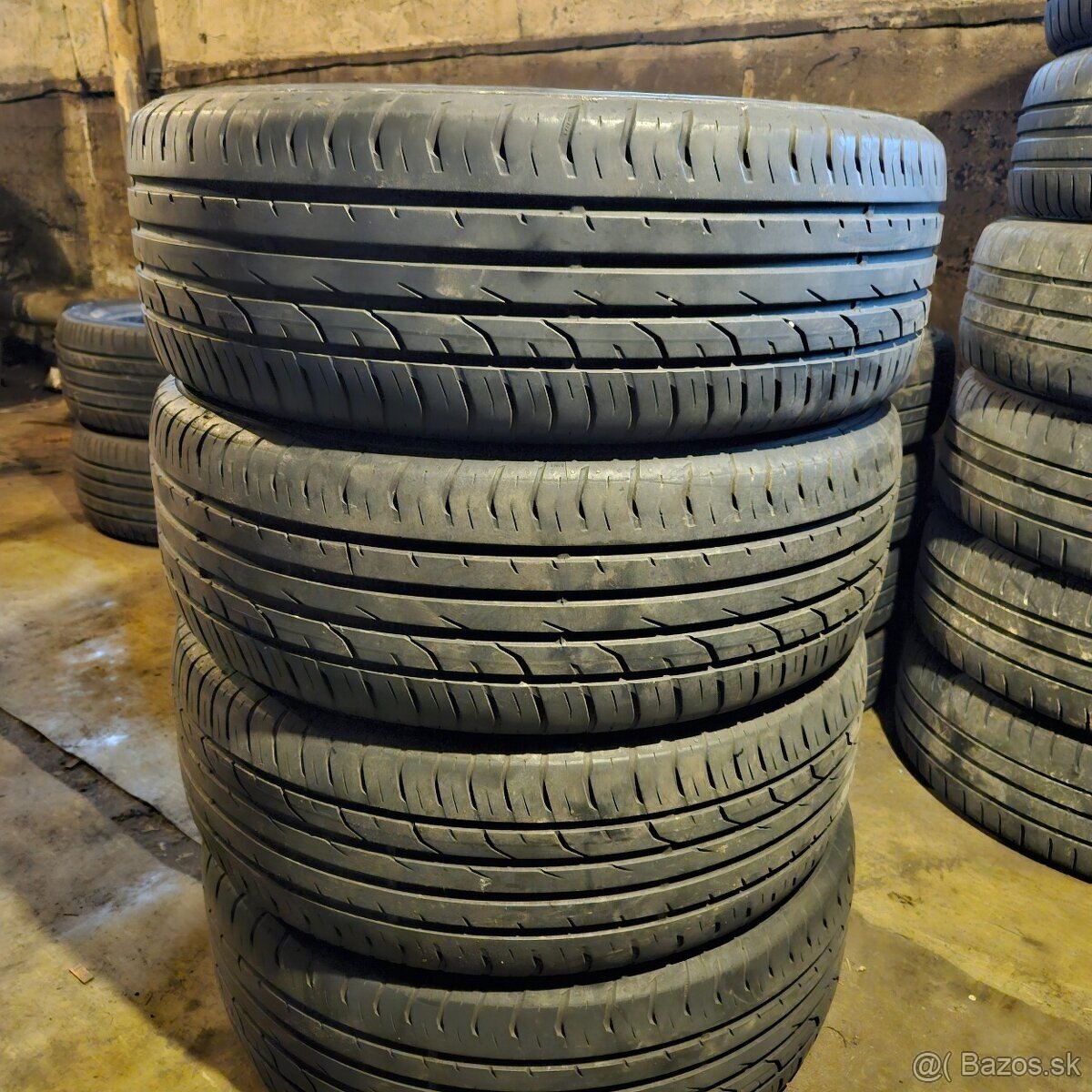 215/55 r18 Continental