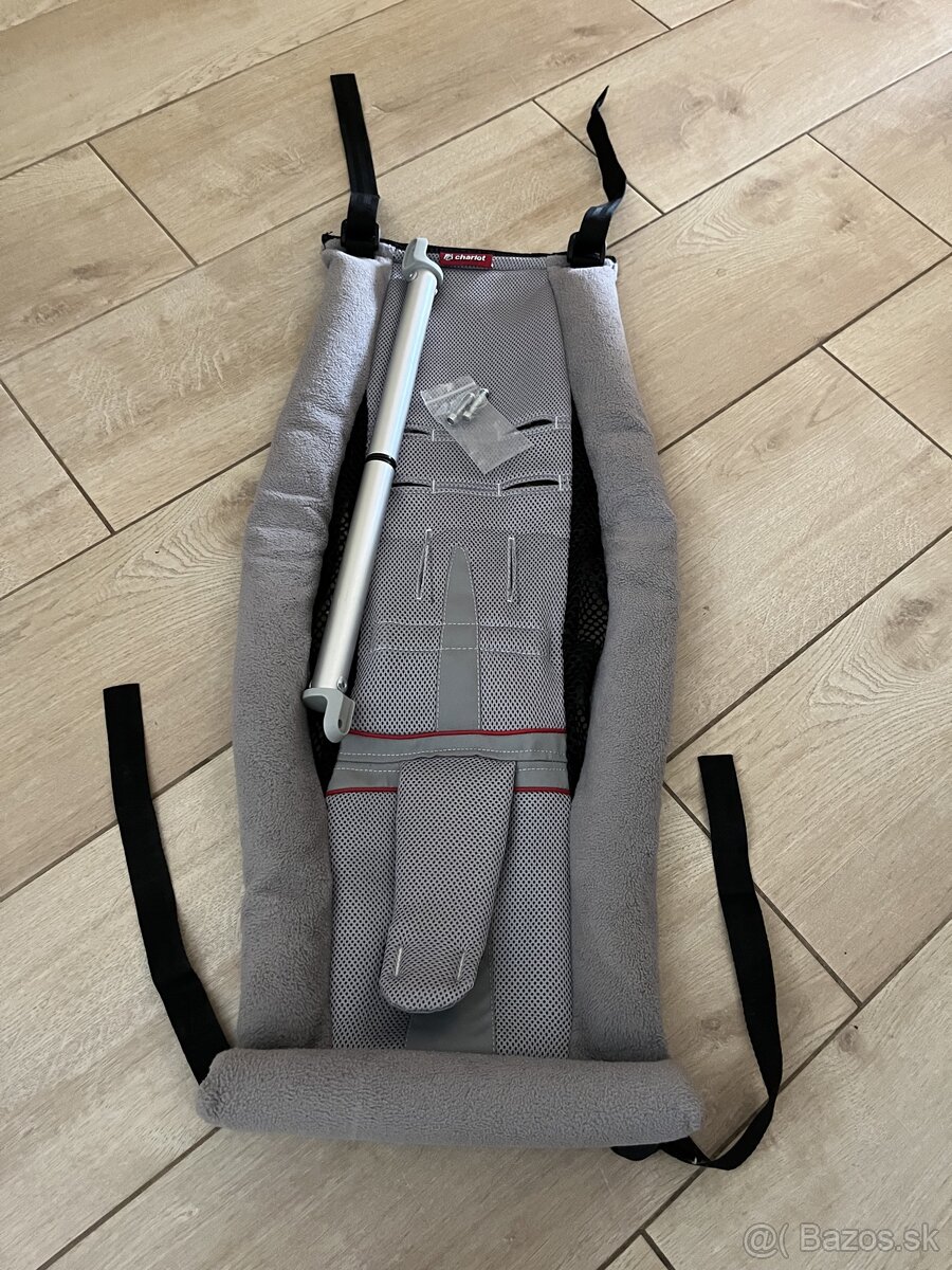 Miminkovník Thule Chariot Infant Sling