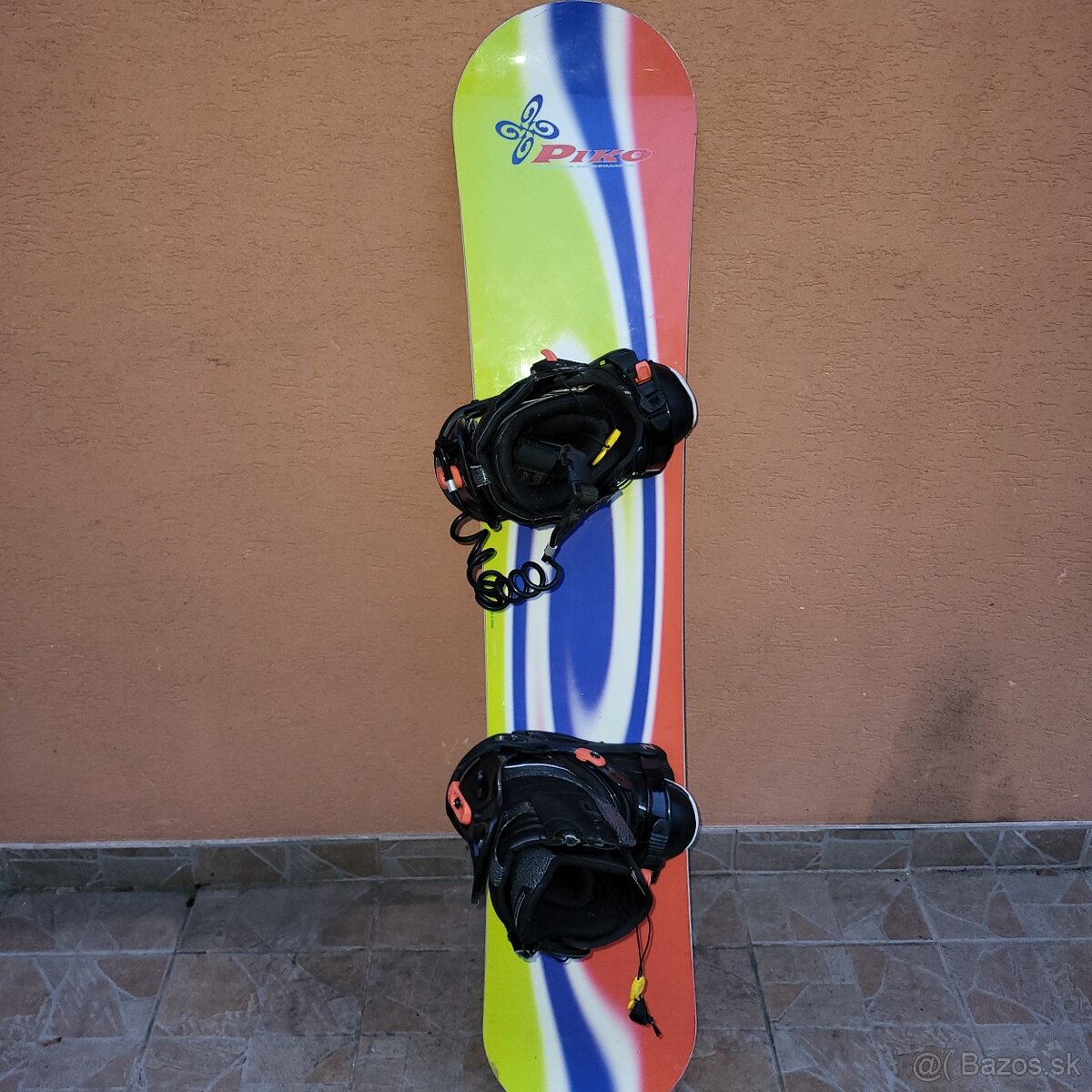 predám snowboardovy set.