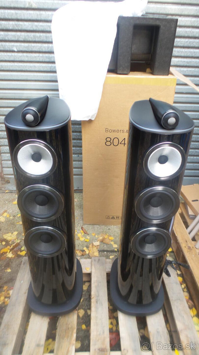 Bowers & Wilkins B&W 804 D4