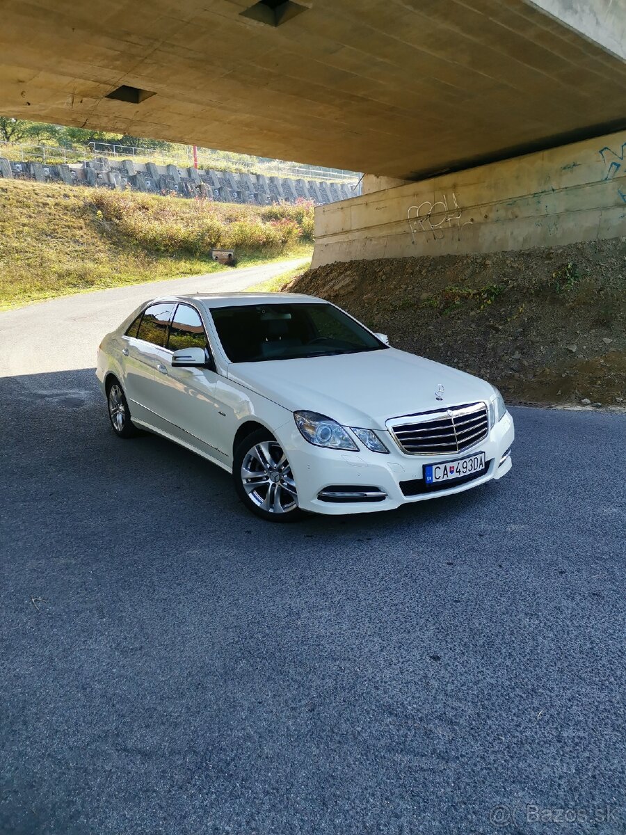 Mercedes benz E200 w212 135kw 2012 183tis km možná výmena