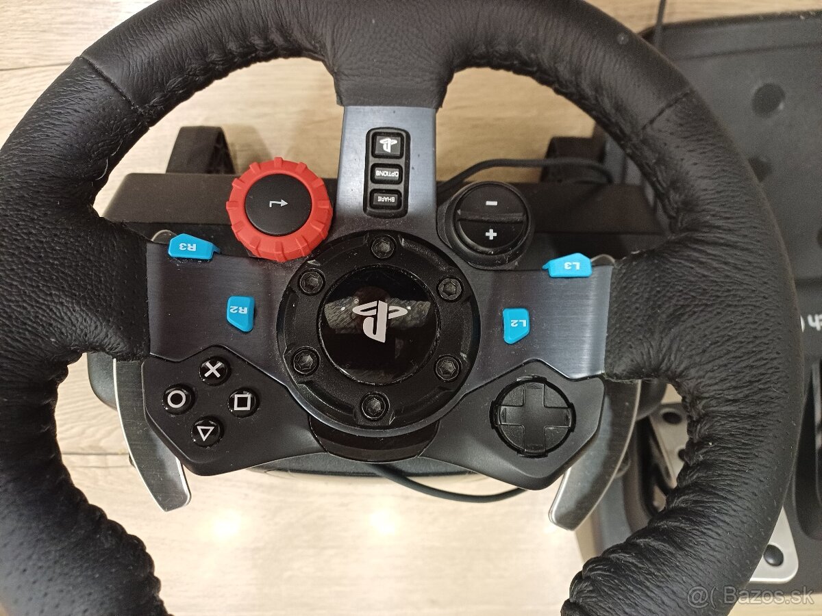 Predám volant Logitech na PS