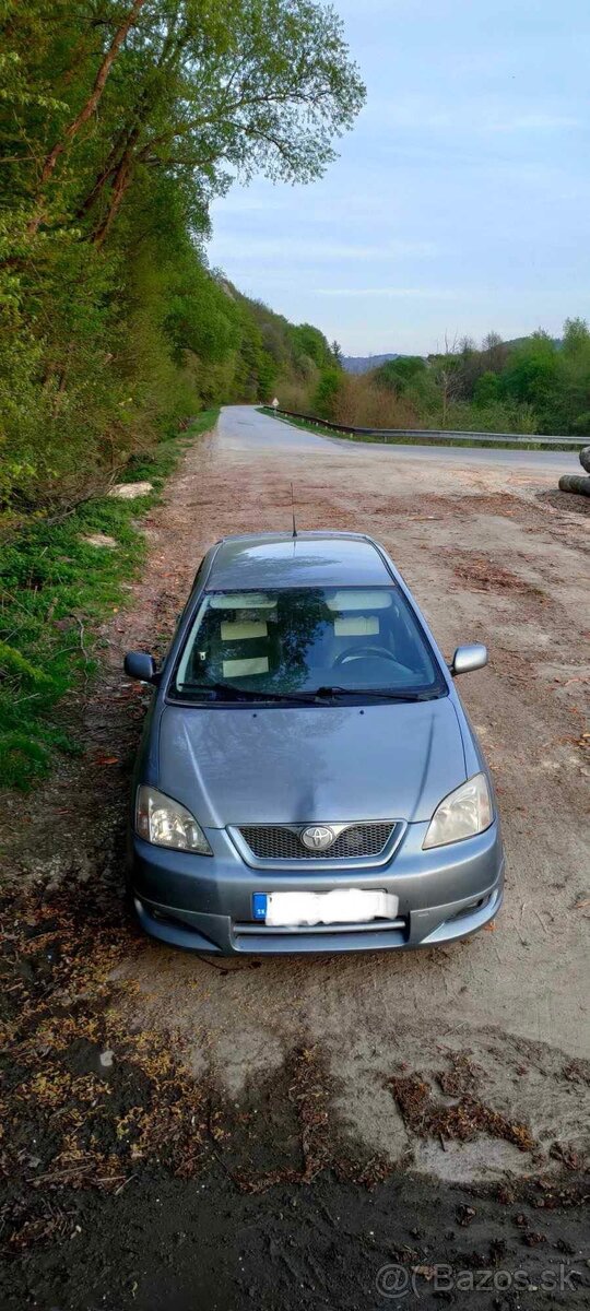 ROZPREDÁM Toyota Corolla 2.0 d4d 66kw