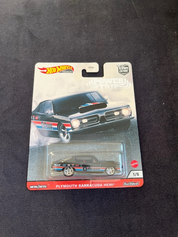 Hot wheels plymouth barracuda hemi