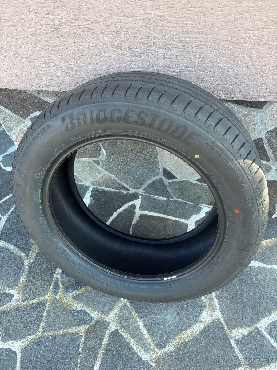 Letné pneu Bridgestone 235/55/R19