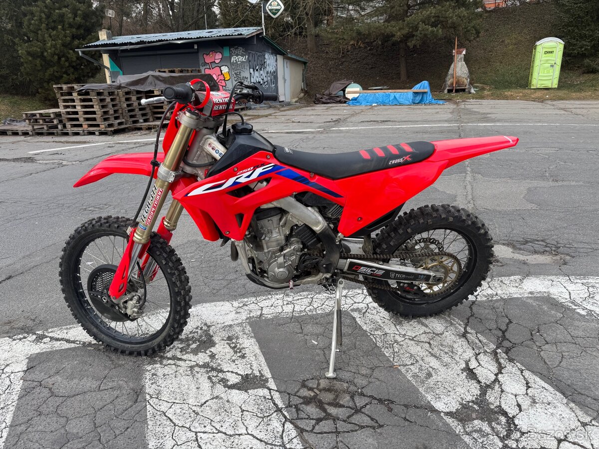 REZERVOVANÉ Honda CRF 250 RX 2023 (Enduro / Cross-Country)