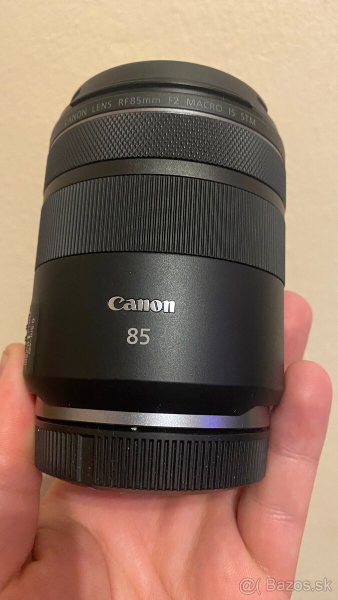 Canon RF 85 f2 STM