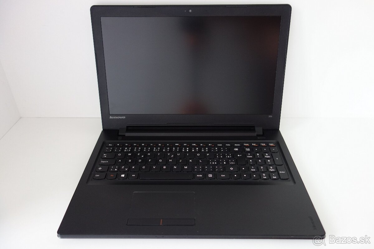 LENOVO IdeaPad 300-15ISK