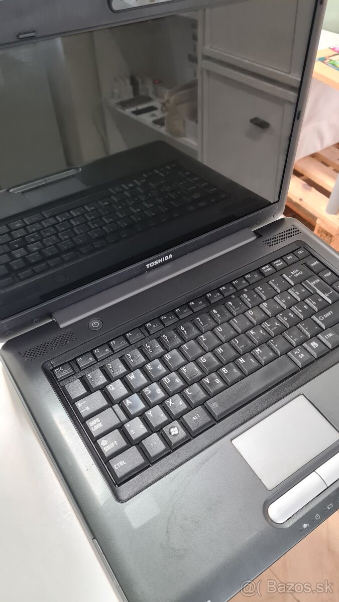 Toshiba A300 - nefunguje