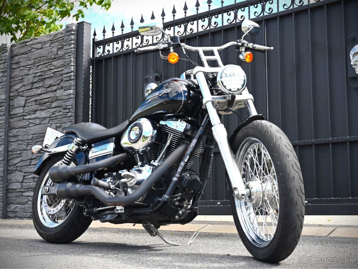 Harley Davidson Dyna Super Glide