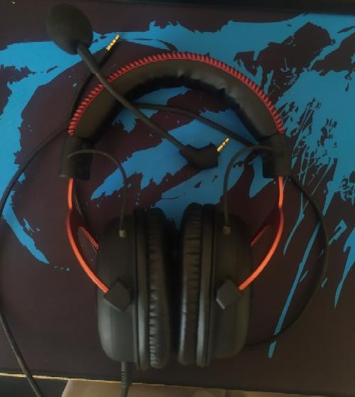 Predám HyperX Cloud 2 Red