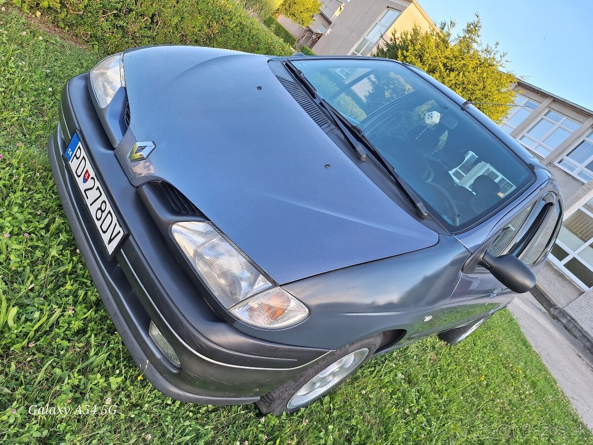 Renault Megane Scenic