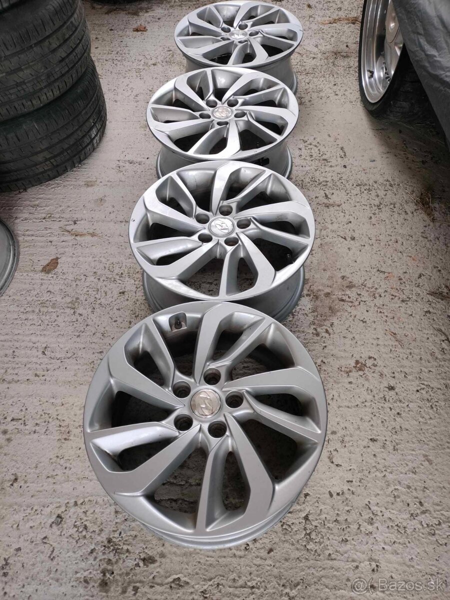 4ks alu disky orig. Hyundai 5x114,3 R17 snímače tlaku