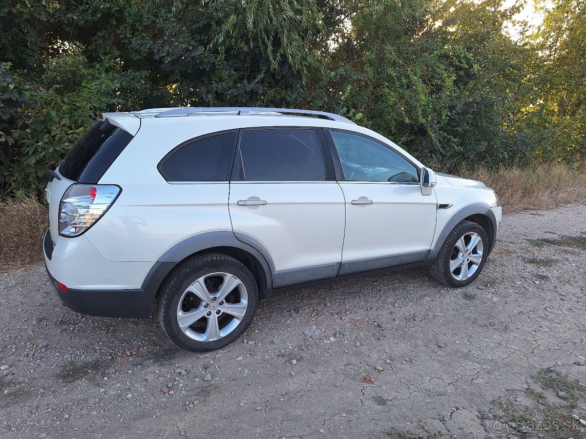 Chevrolet captiva 2.2 diesel 7miestne 135kw