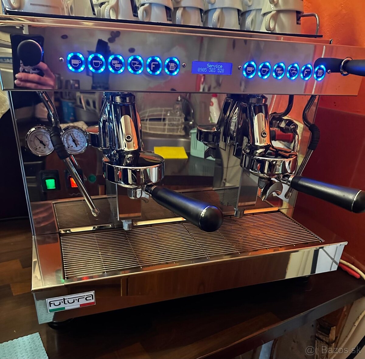 Futura F60 XP A2 + mlynček rancilio