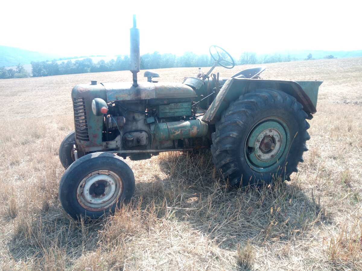 Zetor 25