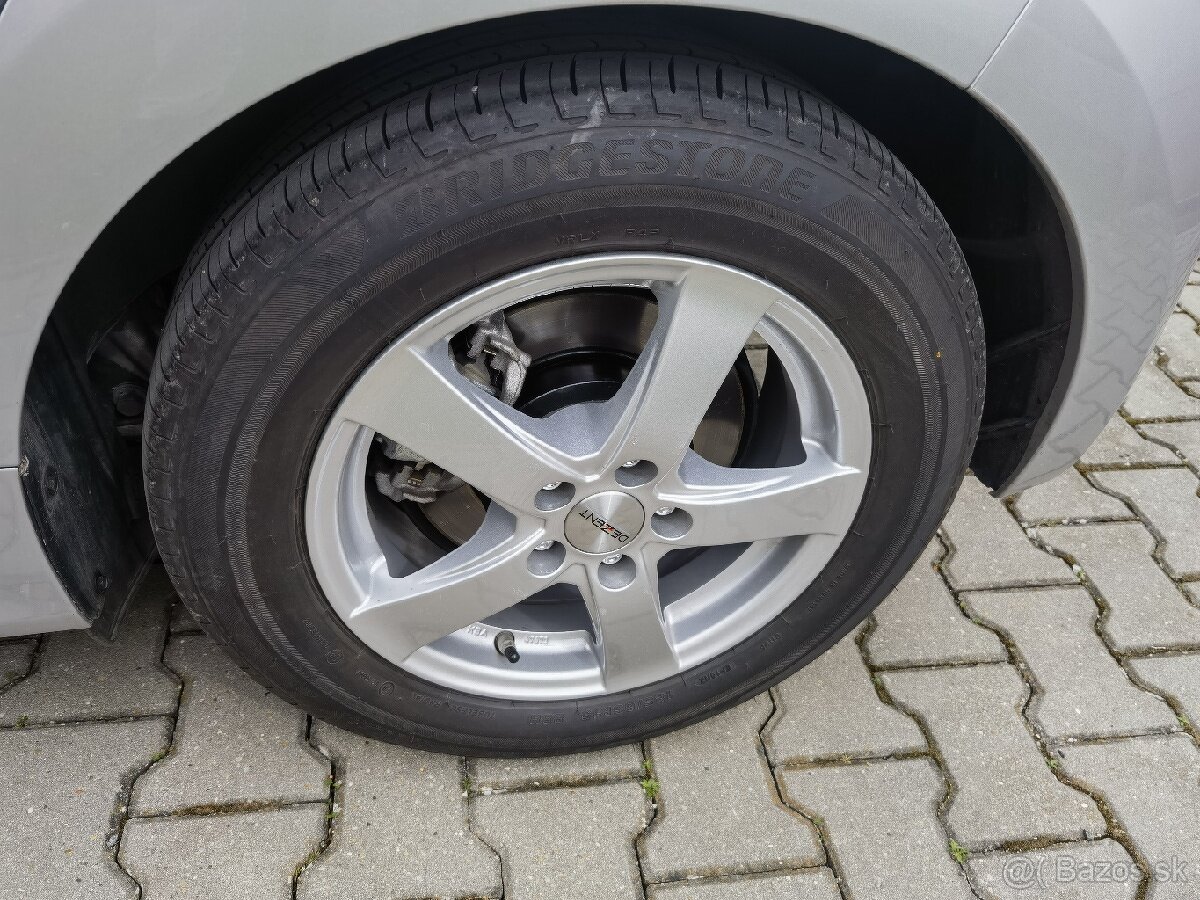 Predám letnú sadu Dezent pneu Bridgestone 185/65R15 88H