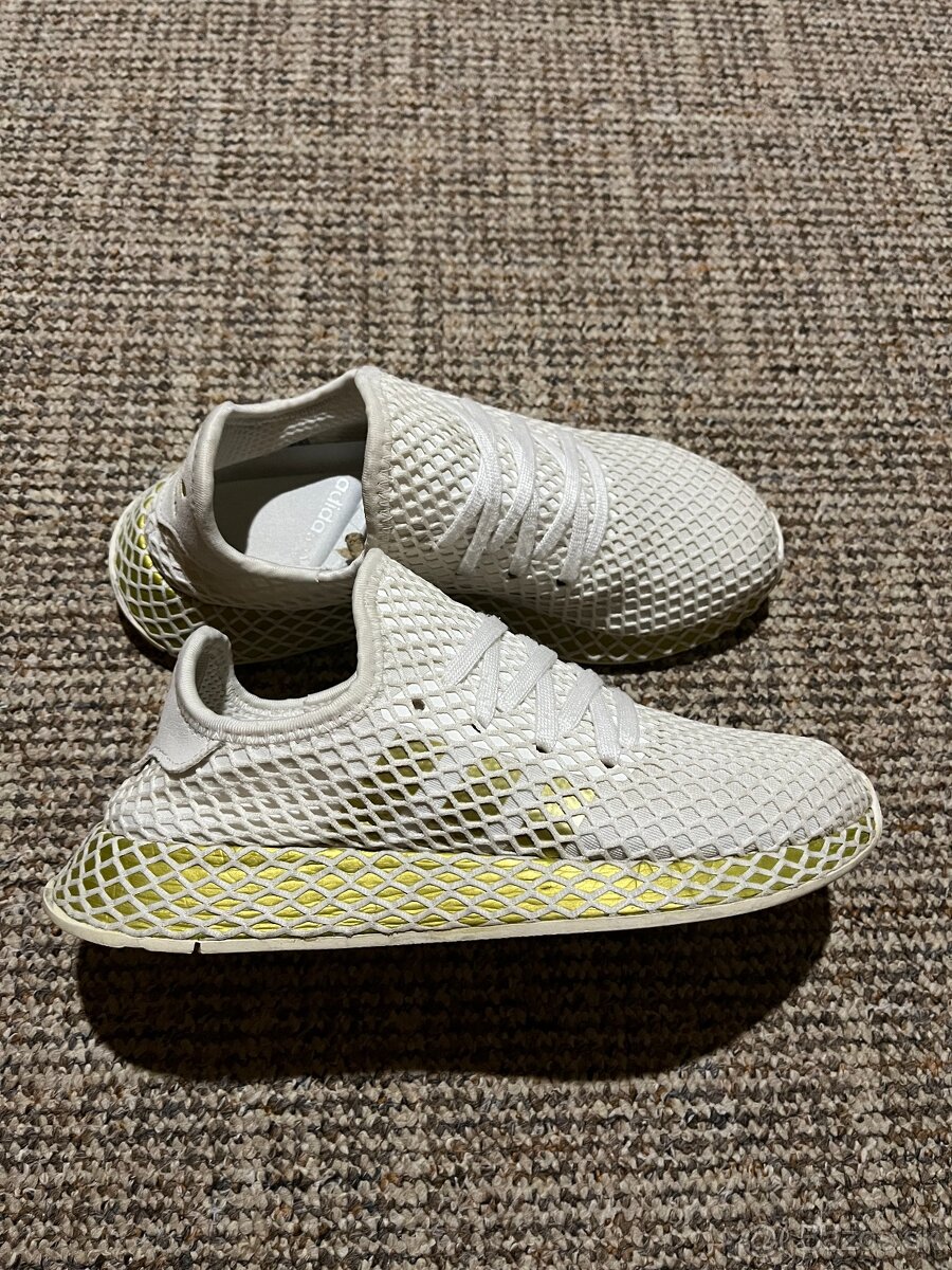 Adidas Deerupt, velikost 40