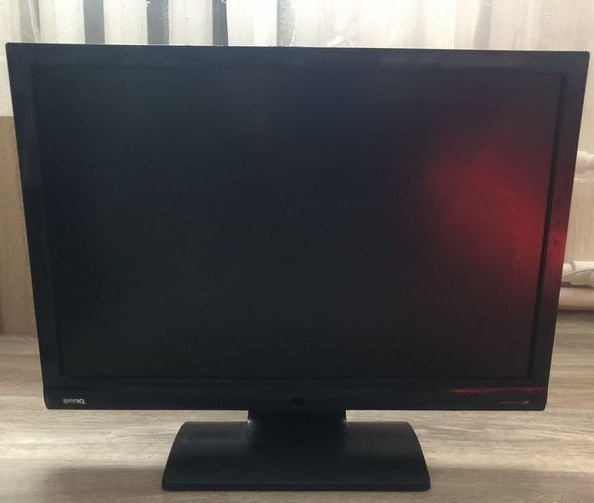 Predám Lcd monitor BenQ 20"