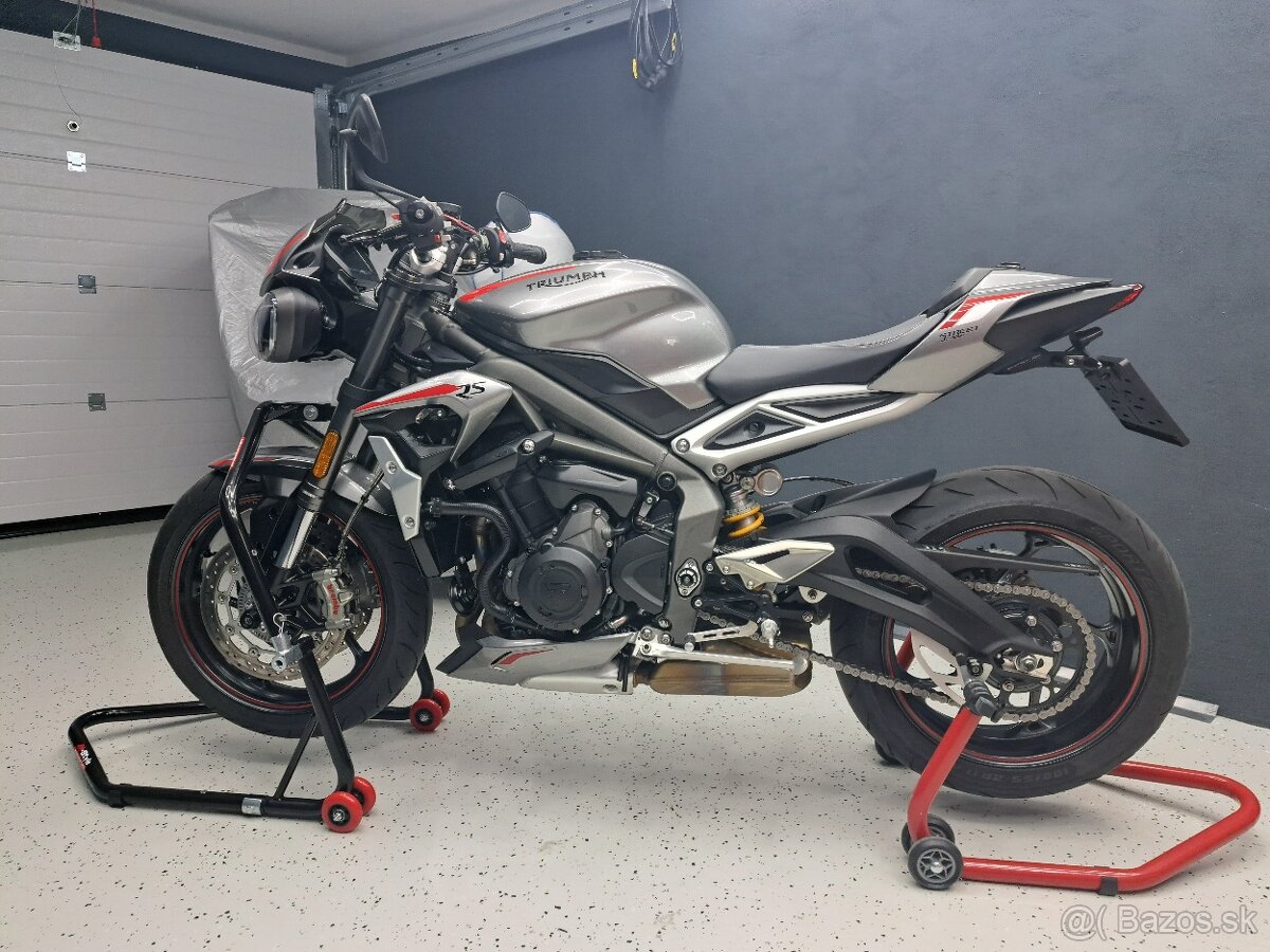 Triumph Street Triple RS