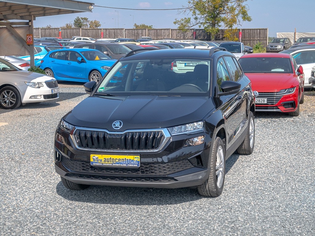 Škoda Karoq 1.0T 81KW 7/2022 SERVIS ŠKODA