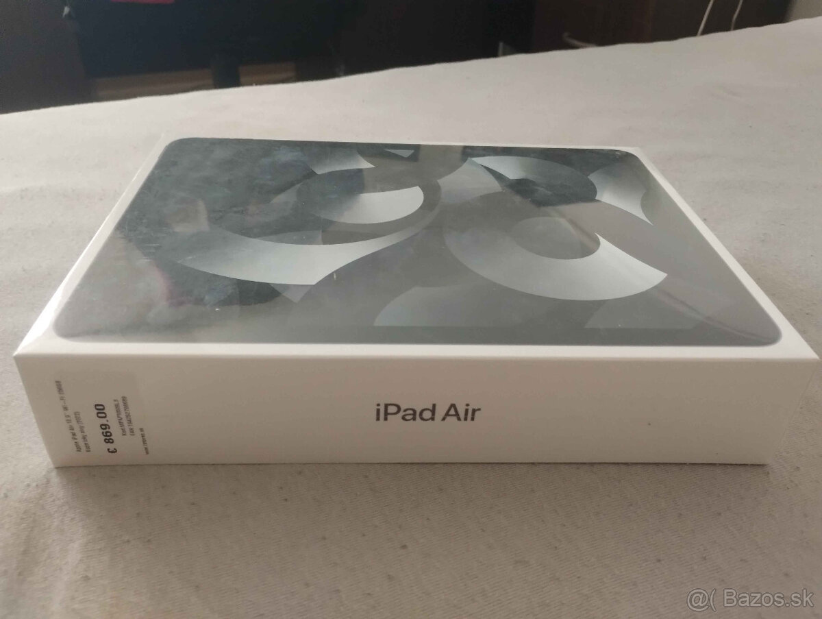 Apple IPad Air 10.9" Wi-Fi 256GB Kozmicky Sivý