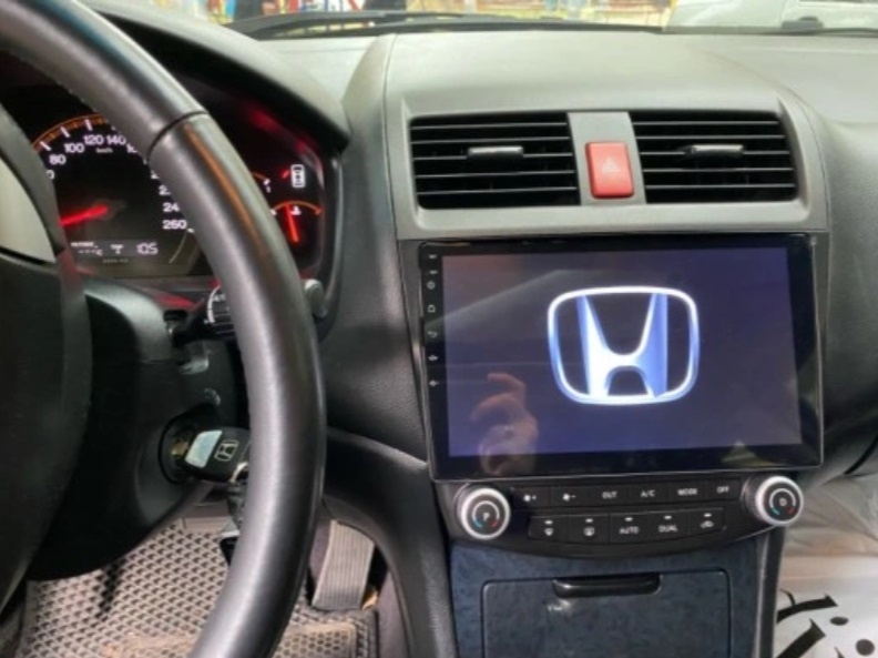 HONDA Accord 7 + 8 Android dotykove autoradio navi bluetooth