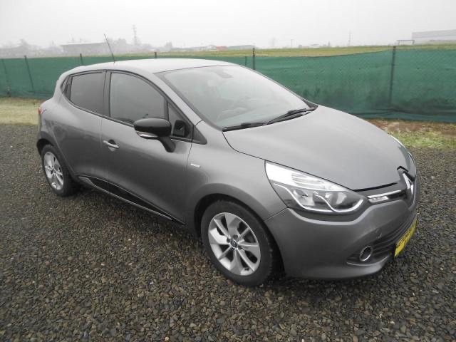 náhradne diely na: Renault Clio III 1.2i, 1.5 Dci, manuál,