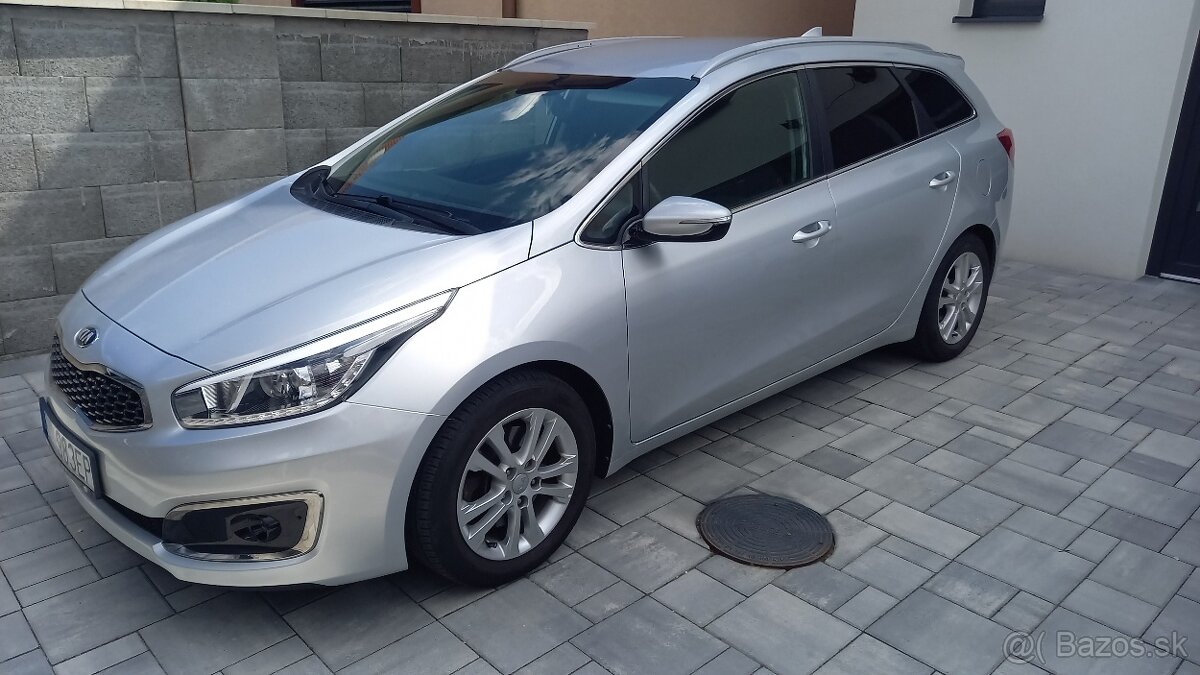 Kia ceed sw 1.6 crdi 100kw gold + navi