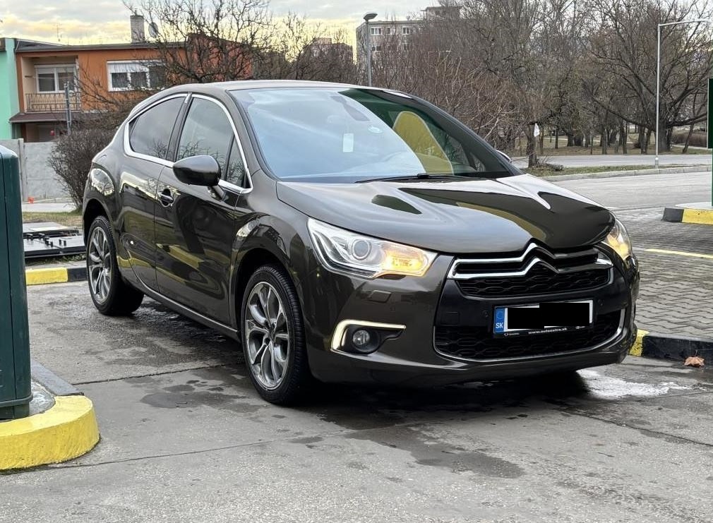 DS4 THP 200 Sport