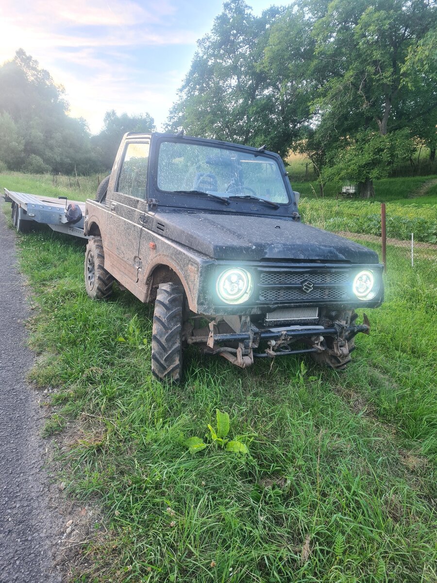 Suzuki Samurai