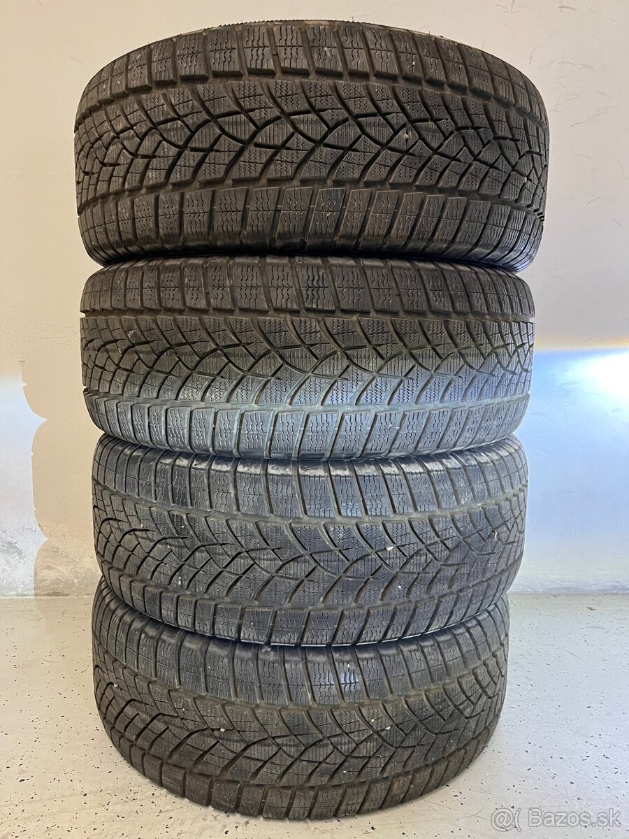 predám zimné pneu goodyear ultragrip performance+ 245/55R17