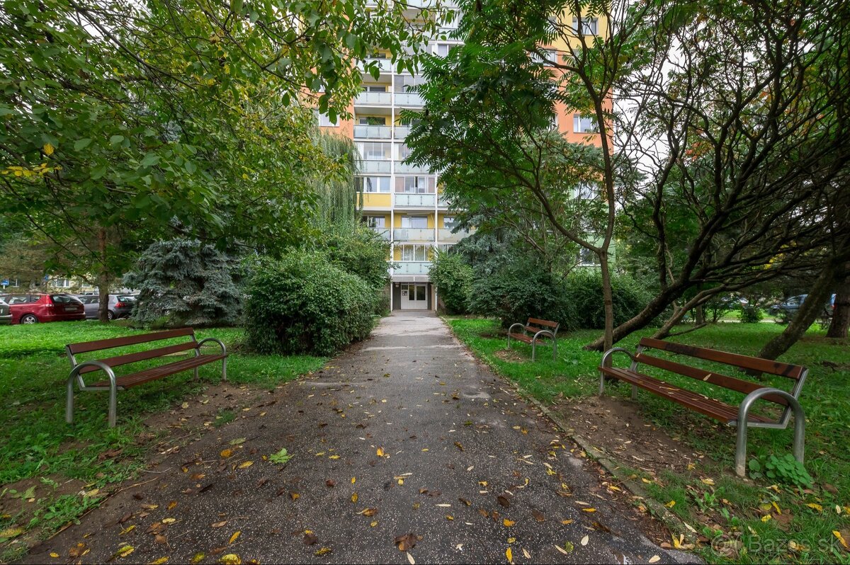 3-izbový byt Ždiarska ulica, 4.p., LOGGIA