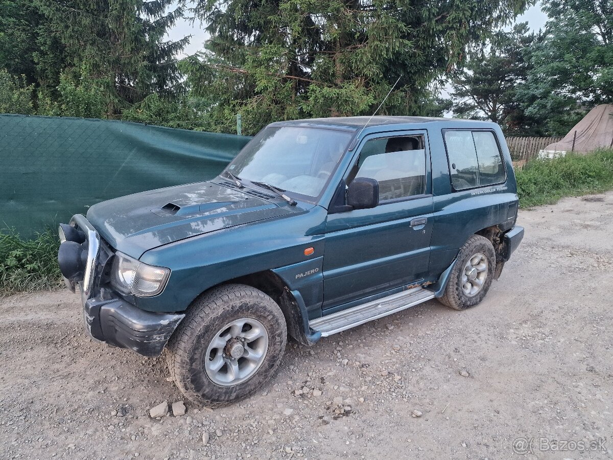 Rozpredam Mitsubishi Pajero