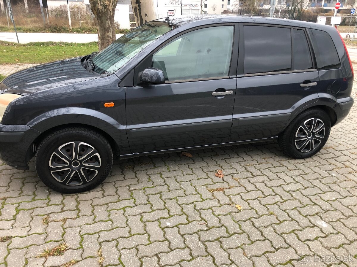 Ford fusion 1.4 benzin