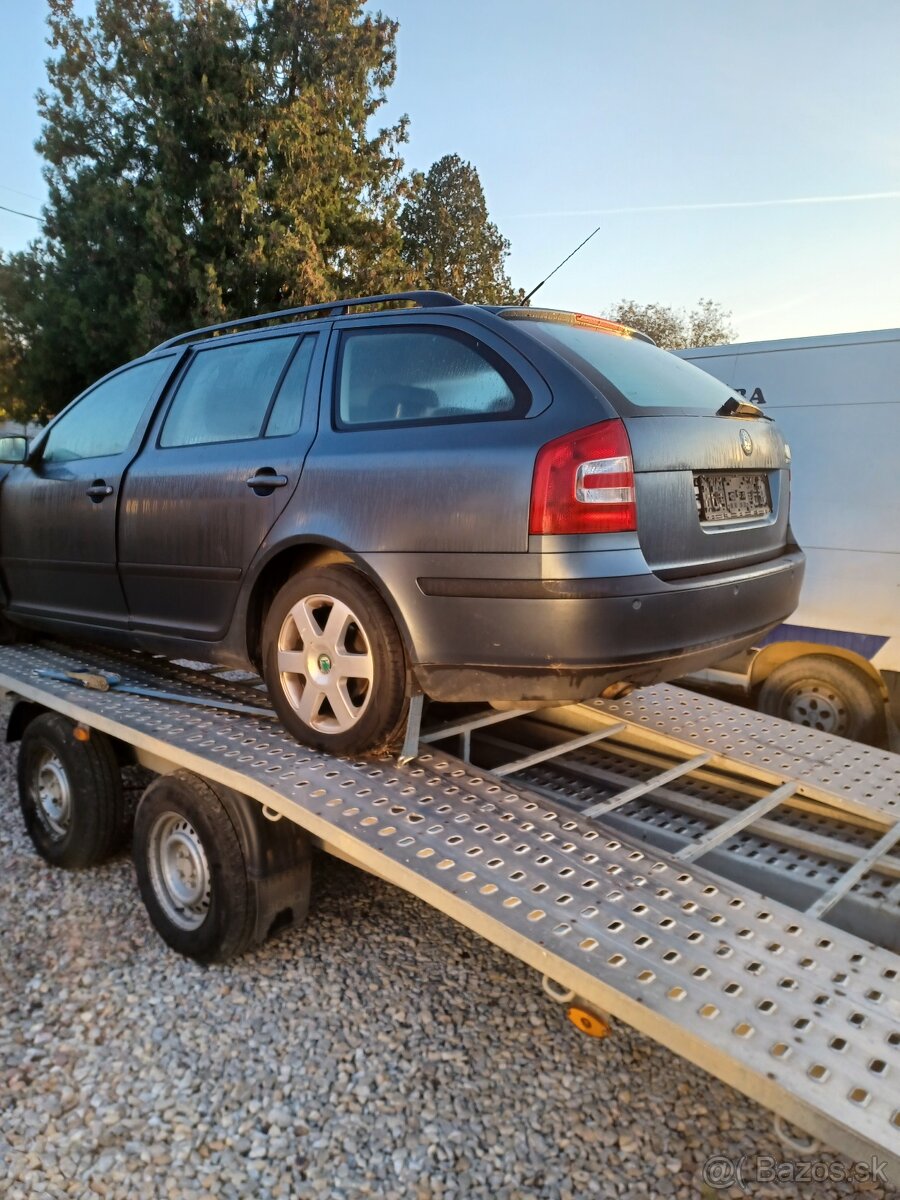 Rozpredám škoda Octavia II Combi 1.6FSI 85kw BLF