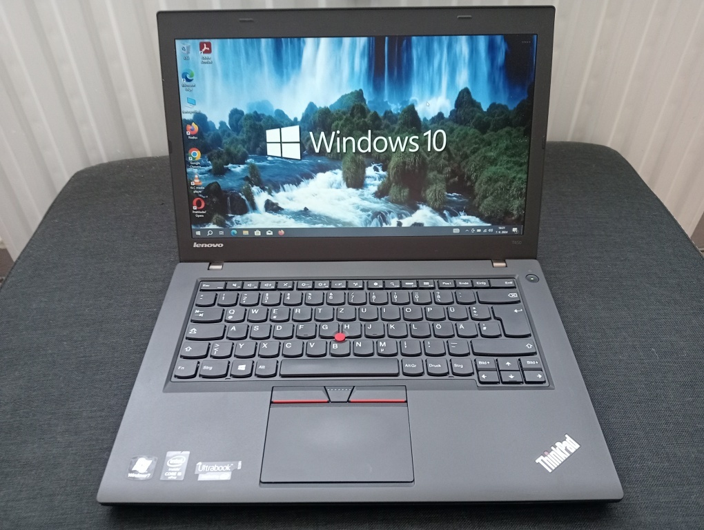 Lenovo thinkpad T450 , Intel® Core™i5 , 8gb ram ,240gb ssd